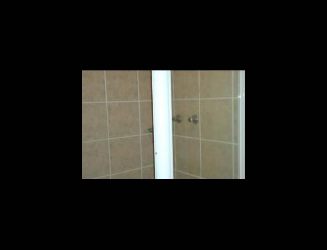 2 BEDROOM TOWNHOUSE FOR SALE IN GLENVISTA